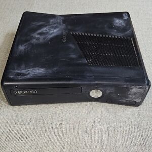 360 Black Gaming Console